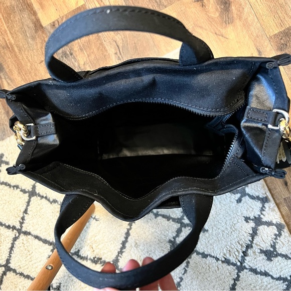 Marc Jacobs Functional Tote Bag with Logo Strap - Picture 5 of 11